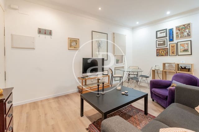 Apartamento de 2 habitaciones en Almagro, Madrid ciudad en alquiler - 2.000 € (Ref: 9104870)