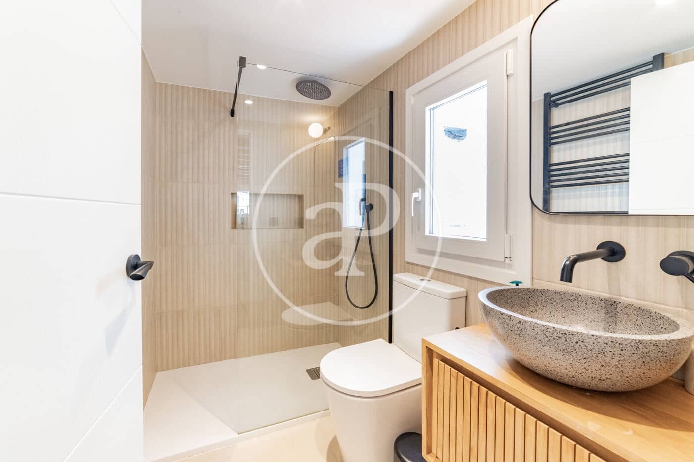 1 bedroom Apartment for rent in Madrid city - € 2,100 (Ref: 9104871)