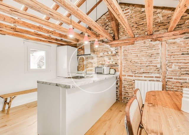 Apartamento de 1 habitación en Universidad, Madrid ciudad en alquiler - 2.100 € (Ref: 9104871)