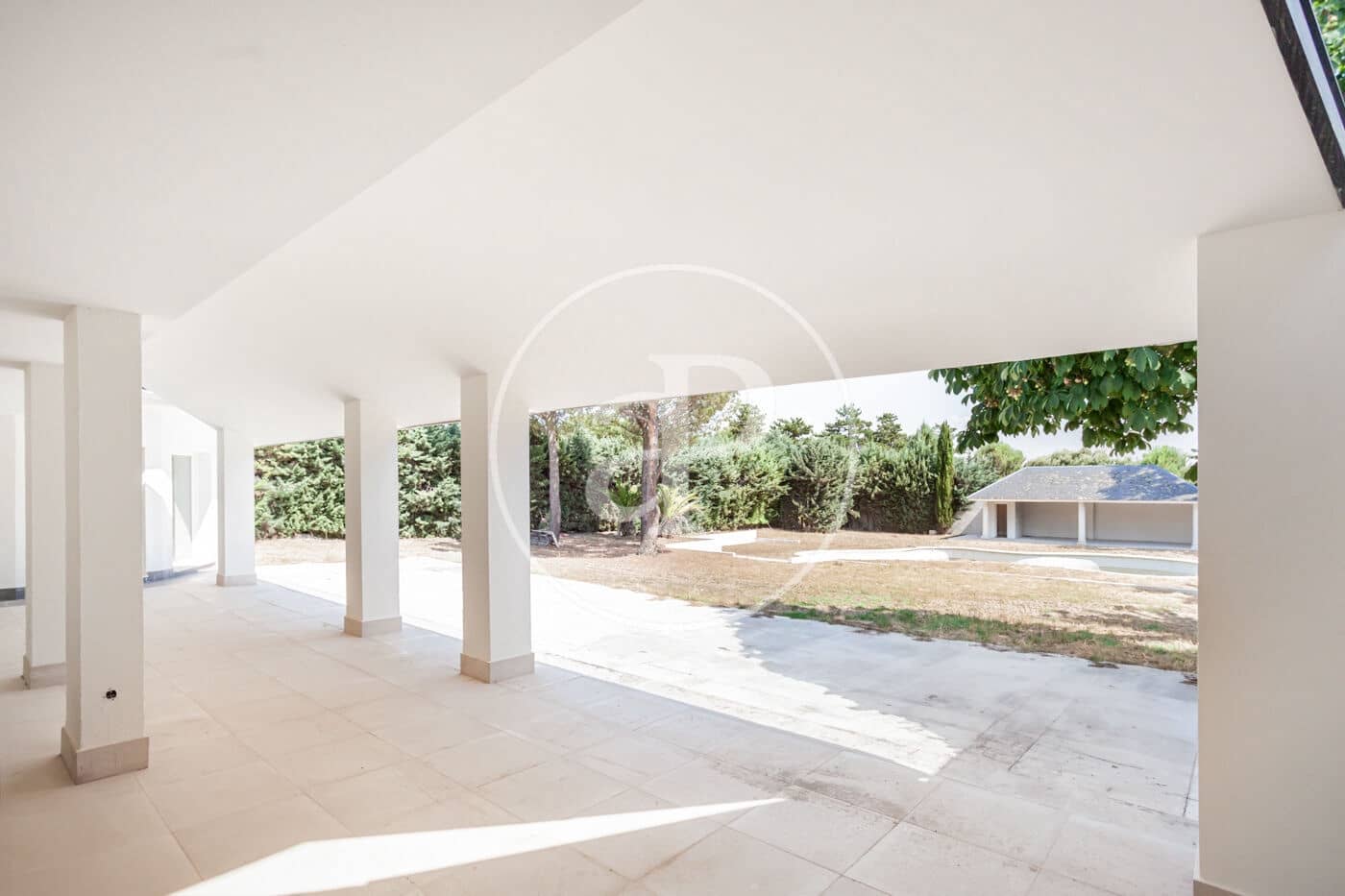 5 sypialnia Willa na sprzedaż w Las Rozas de Madrid z basenem - 1 985 000 € (Ref: 9106713)