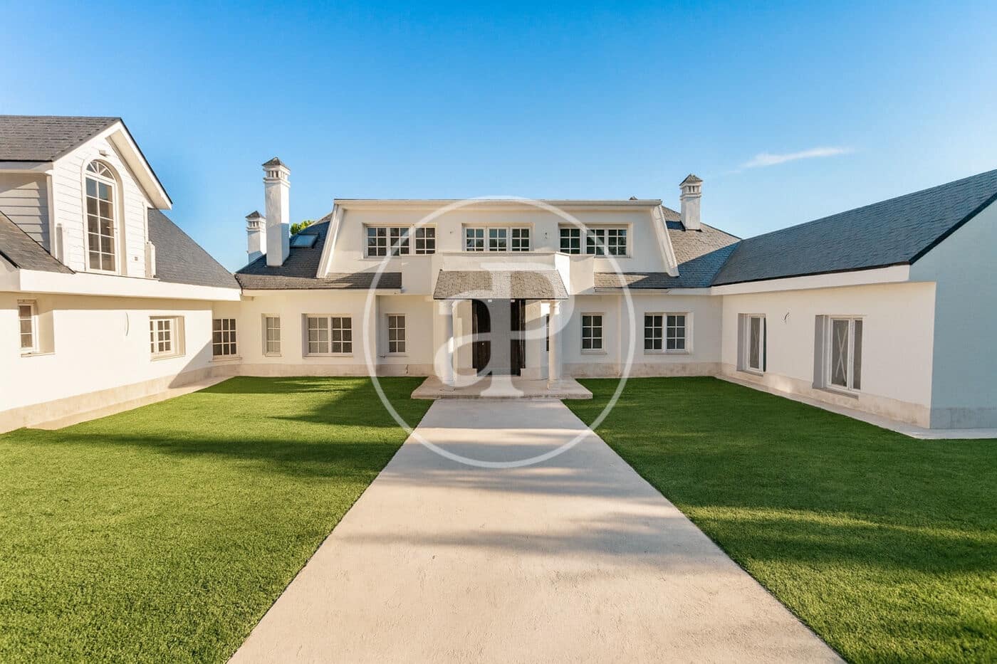 5 sypialnia Willa na sprzedaż w Las Rozas de Madrid z basenem - 1 985 000 € (Ref: 9106713)