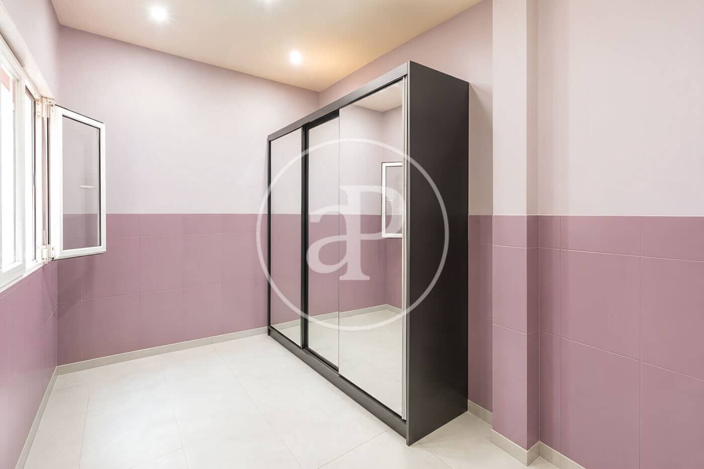 1 sovrum Lägenhet till salu i Madrid stad - 598 000 € (Ref: 9108958)