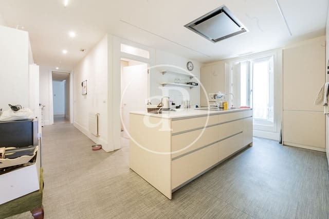 5 soveværelse Lejlighed til salg i Almagro, Madrid by - € 5.900.000 (Ref: 9108960)