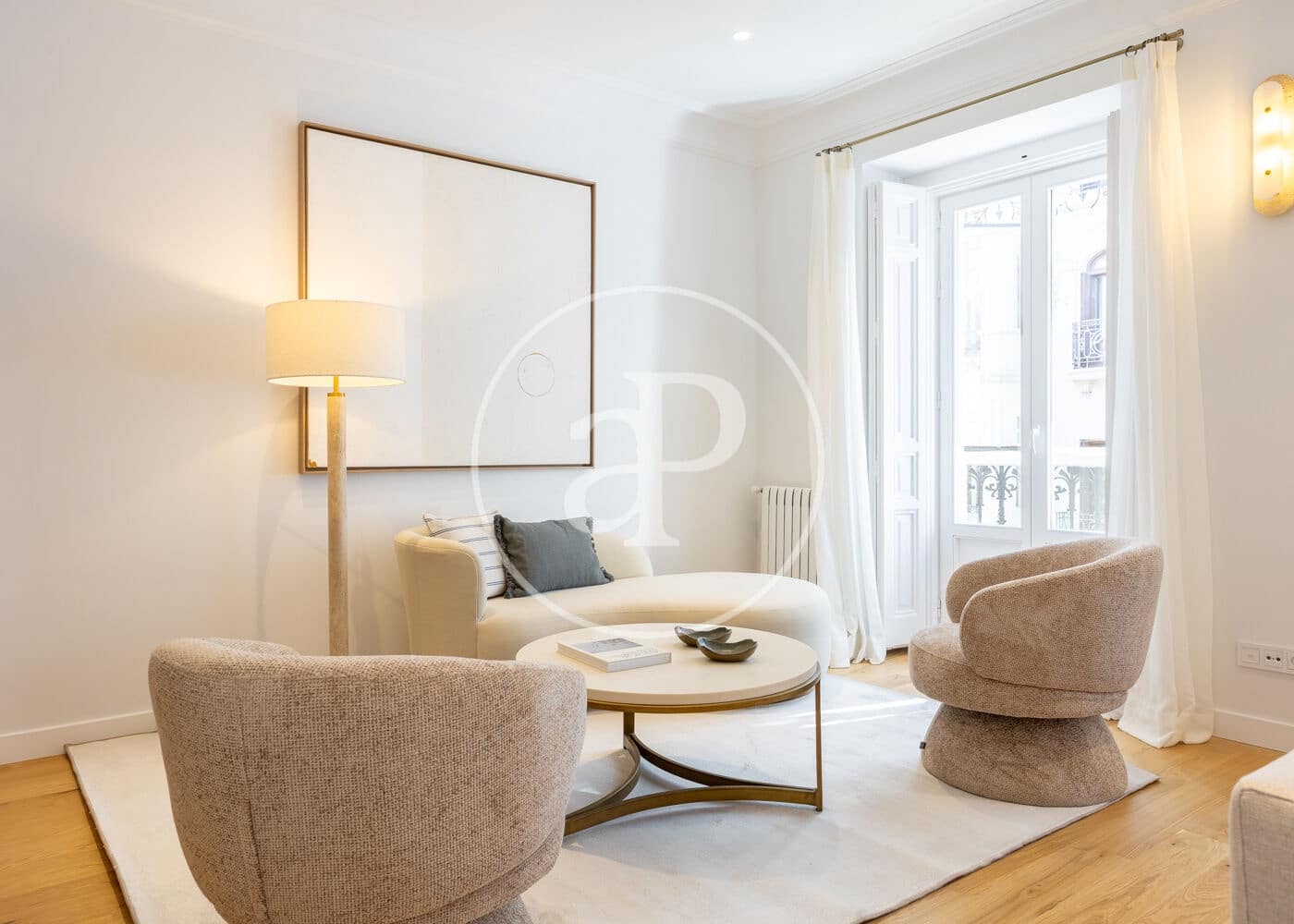 3 soveværelse Lejlighed til salg i Madrid by - € 3.950.000 (Ref: 9108961)