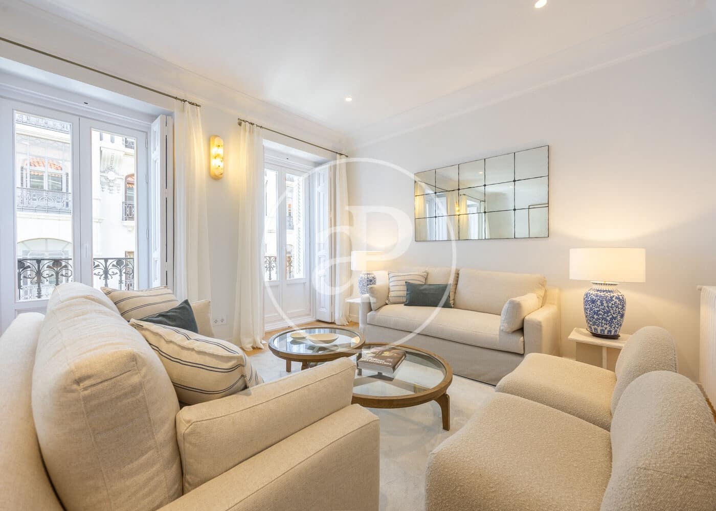 3 soveværelse Lejlighed til salg i Madrid by - € 3.950.000 (Ref: 9108961)