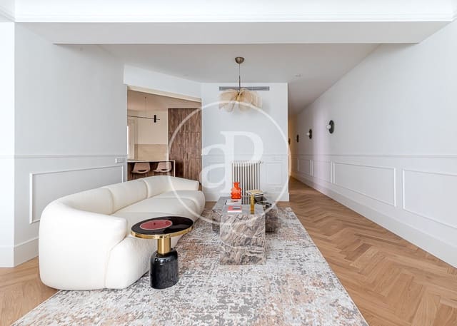 Apartamento de 4 habitaciones en Castellana, Madrid ciudad en venta - 3.920.000 € (Ref: 9108962)