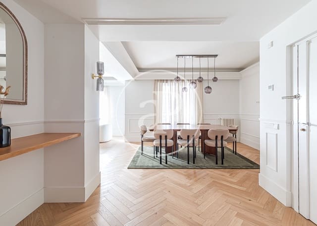 Apartamento de 4 habitaciones en Castellana, Madrid ciudad en venta - 3.920.000 € (Ref: 9108962)