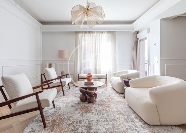 Apartamento de 4 habitaciones en Castellana, Madrid ciudad en venta - 3.920.000 € (Ref: 9108962)