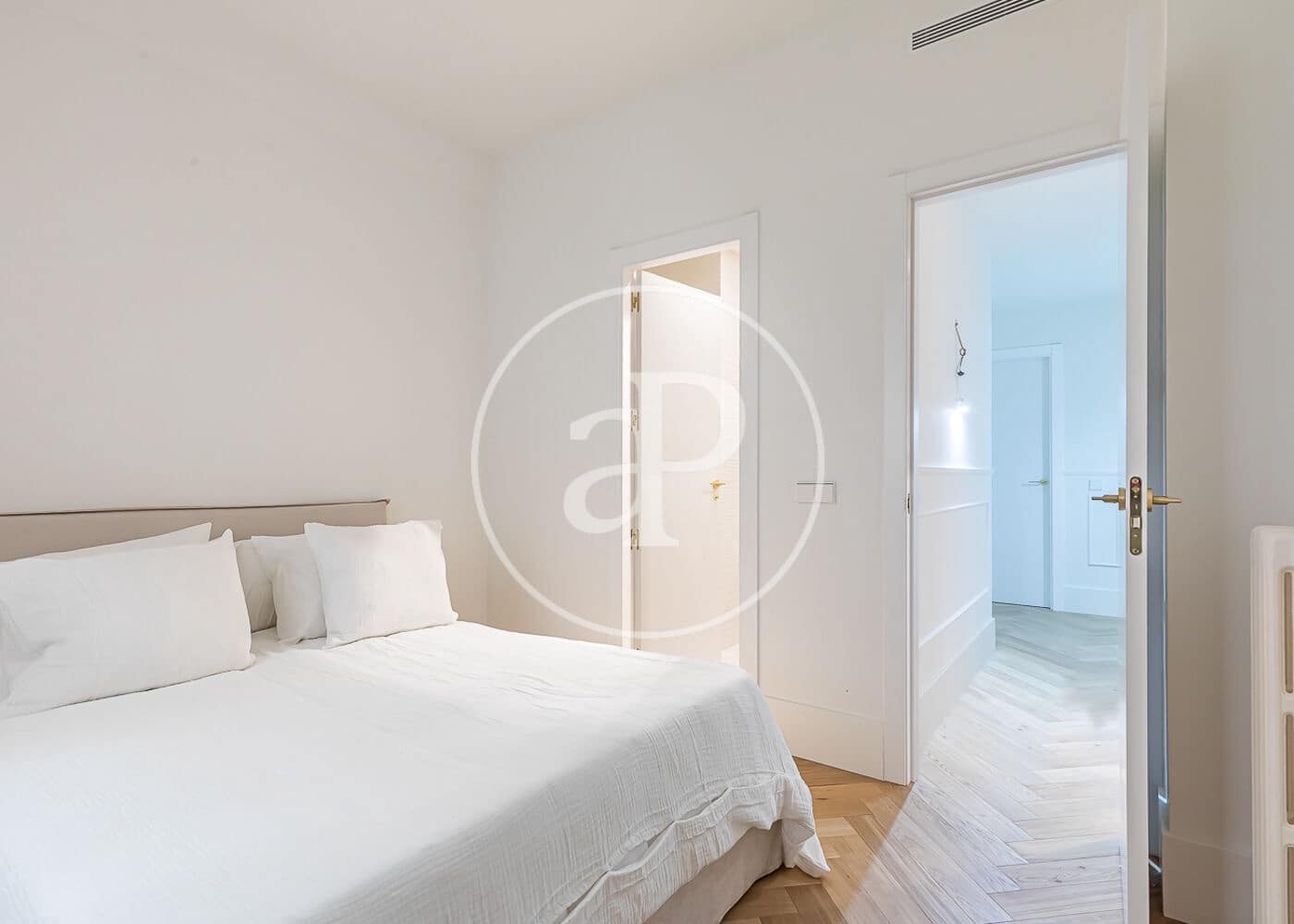4 quarto Apartamento para venda em Madrid cidade - 3 920 000 € (Ref: 9108962)