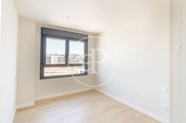 3 camera da letto Appartamento da affittare in Imperial, Madrid città con piscina - 2.670 € (Rif: 9110573)