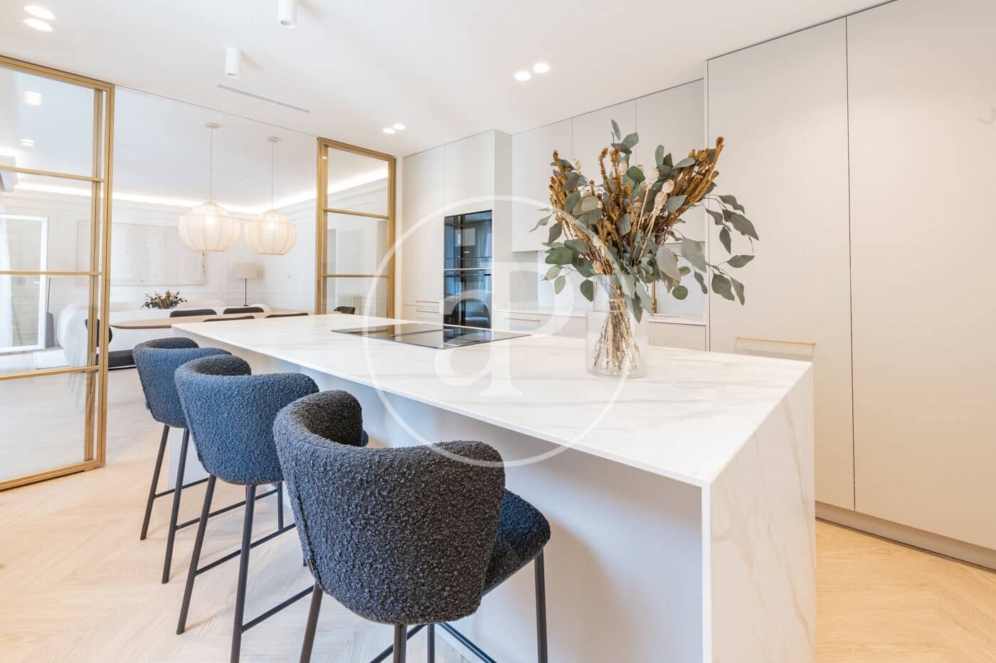 4 soveværelse Lejlighed til salg i Madrid by - € 2.250.000 (Ref: 9110581)