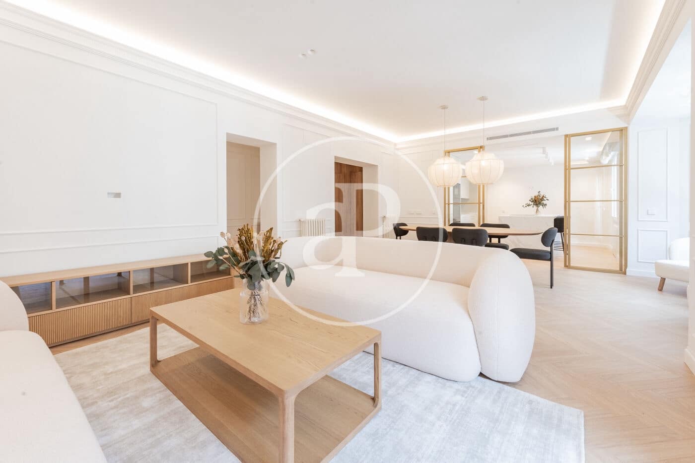 4 soveværelse Lejlighed til salg i Madrid by - € 2.250.000 (Ref: 9110581)