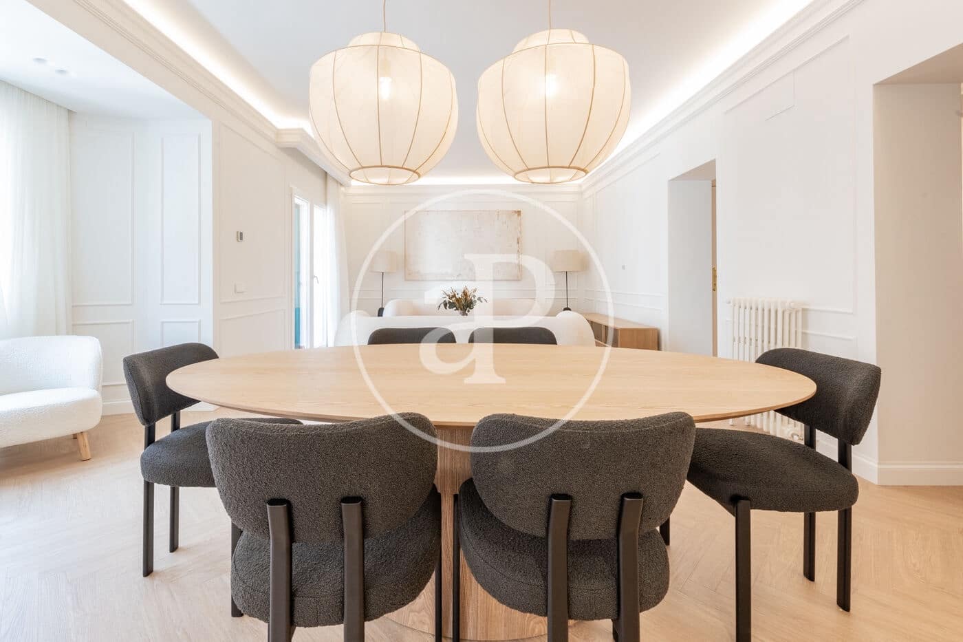 4 soveværelse Lejlighed til salg i Madrid by - € 2.250.000 (Ref: 9110581)