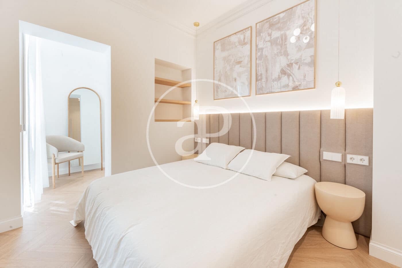 4 soveværelse Lejlighed til salg i Madrid by - € 2.250.000 (Ref: 9110581)