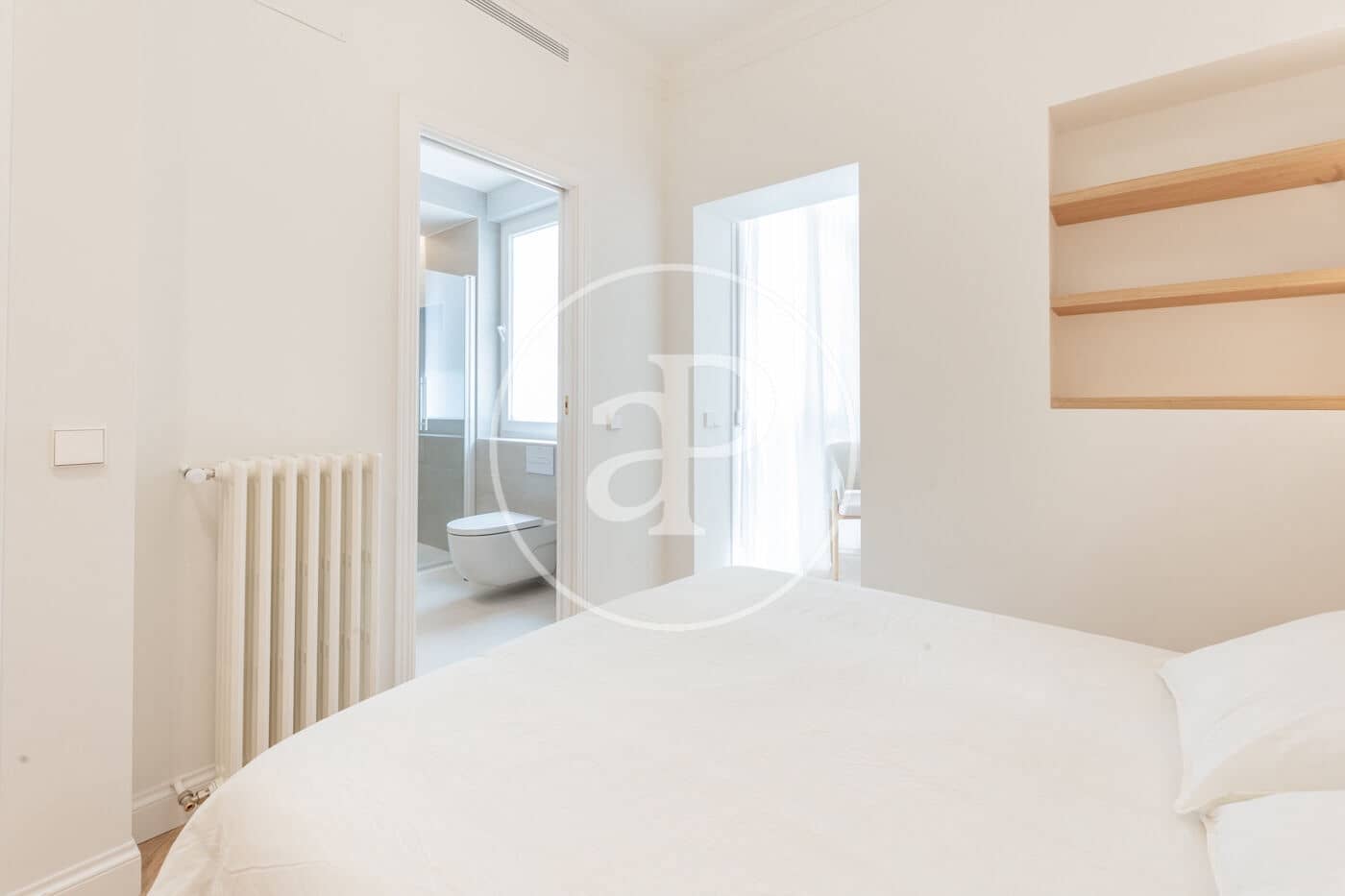 4 soveværelse Lejlighed til salg i Madrid by - € 2.250.000 (Ref: 9110581)