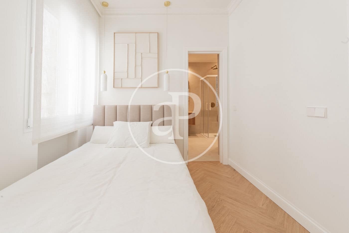 4 soveværelse Lejlighed til salg i Madrid by - € 2.250.000 (Ref: 9110581)