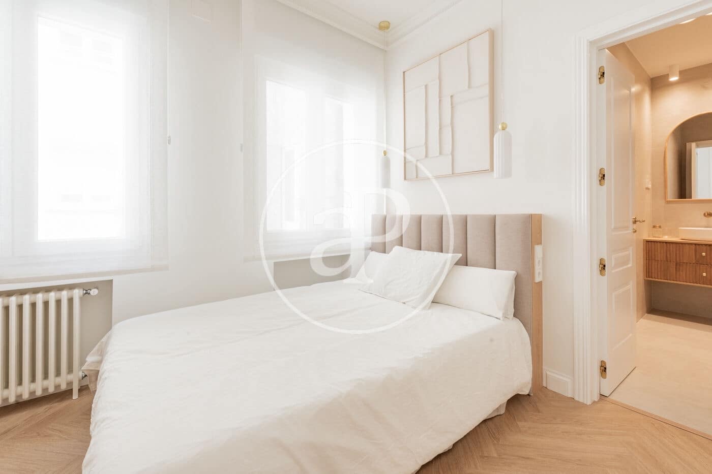 4 soveværelse Lejlighed til salg i Madrid by - € 2.250.000 (Ref: 9110581)