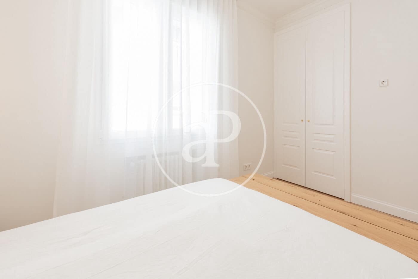 4 soveværelse Lejlighed til salg i Madrid by - € 2.250.000 (Ref: 9110581)