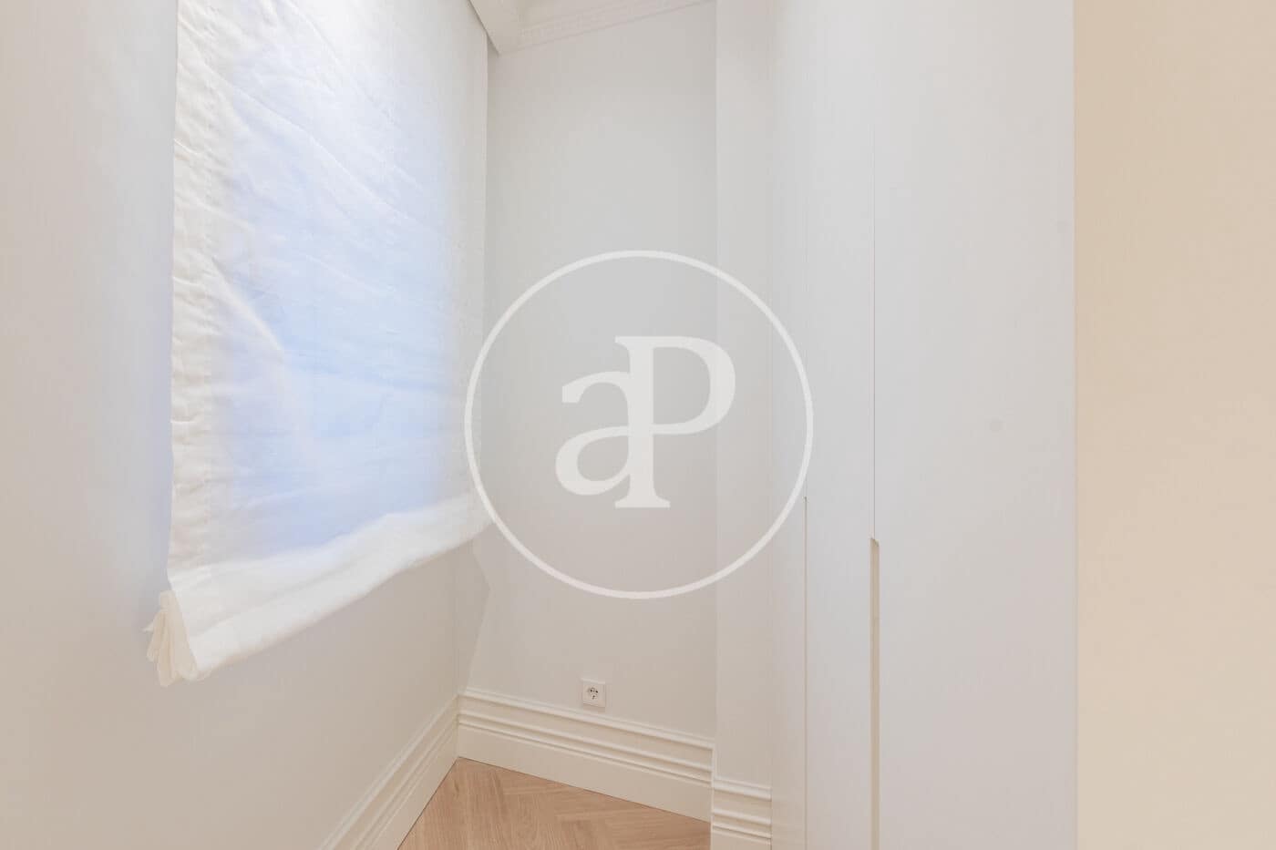 2 soveværelse Lejlighed til salg i Madrid by - € 1.385.000 (Ref: 9110583)