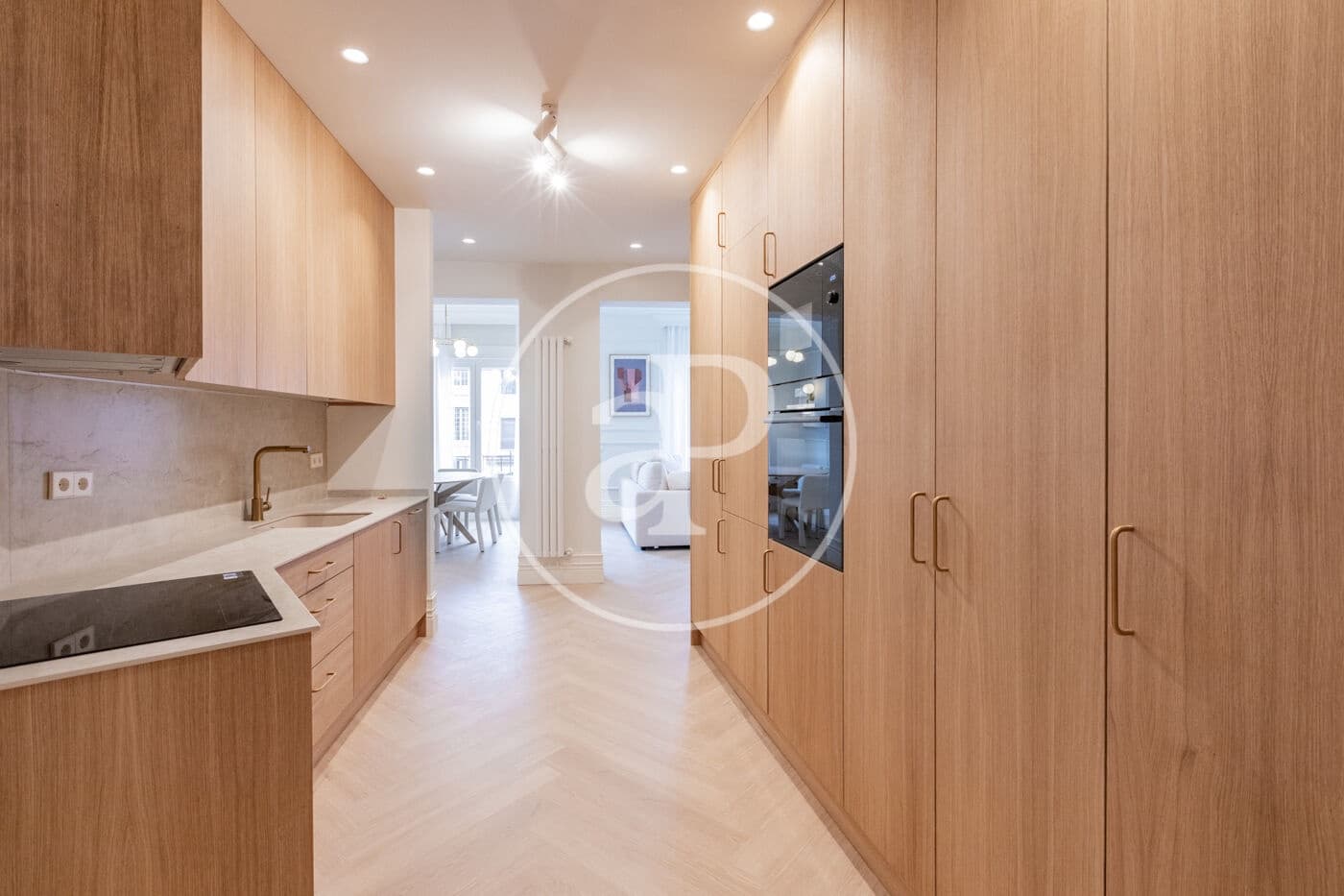 2 soveværelse Lejlighed til salg i Madrid by - € 1.385.000 (Ref: 9110583)