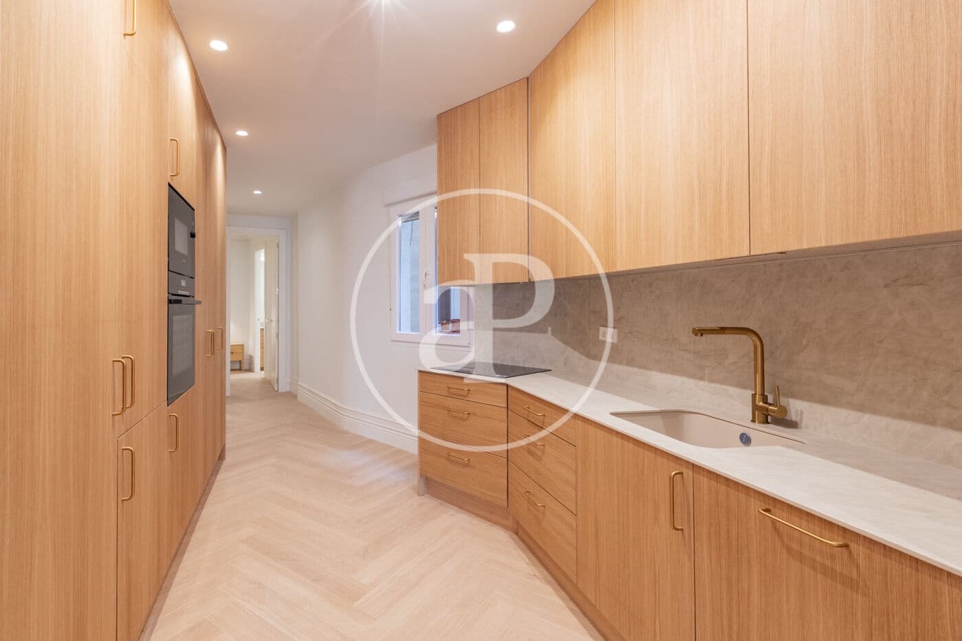 2 soveværelse Lejlighed til salg i Madrid by - € 1.385.000 (Ref: 9110583)