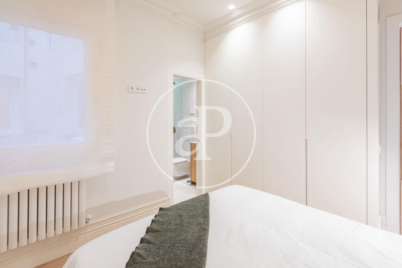 2 soveværelse Lejlighed til salg i Madrid by - € 1.385.000 (Ref: 9110583)