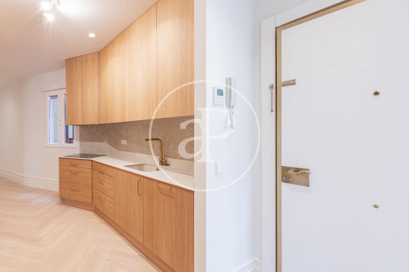 2 soveværelse Lejlighed til salg i Madrid by - € 1.385.000 (Ref: 9110583)