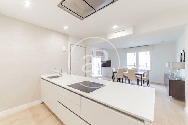 2 soveværelse Lejlighed til leje i Lista, Madrid by - € 3.400 (Ref: 9110586)