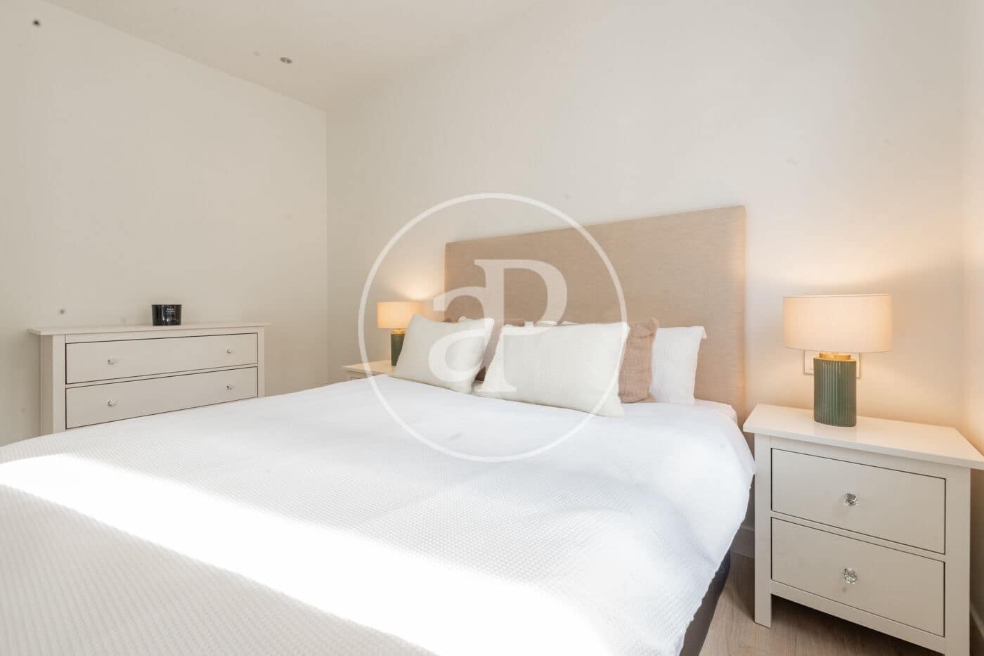 2 Zimmer Apartment zu vermieten in Madrid Stadt - 3.000 € (Ref: 9110586)