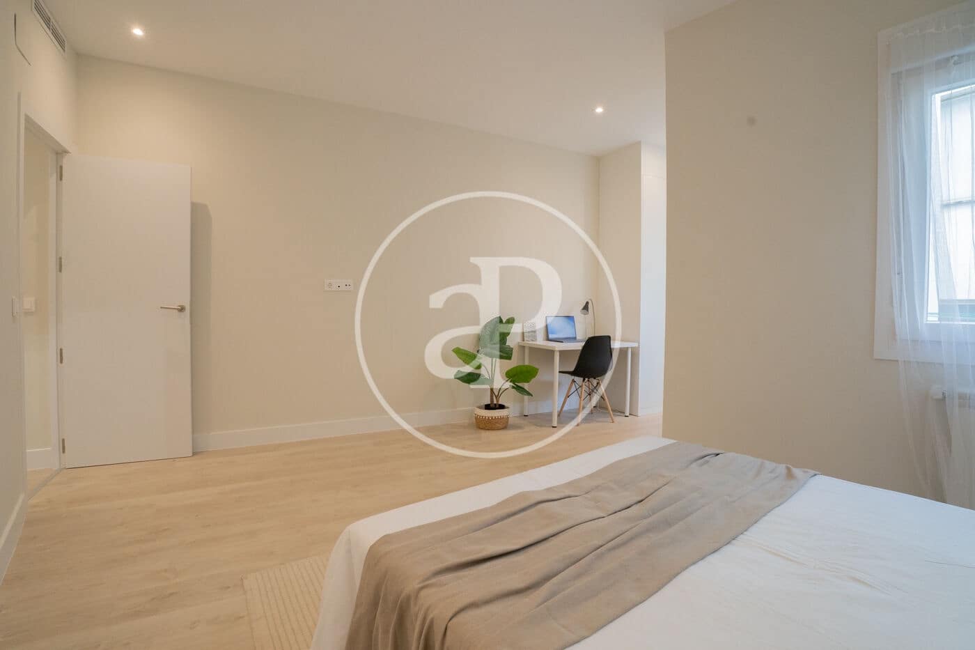 2 soveværelse Lejlighed til salg i Madrid by - € 975.000 (Ref: 9110587)