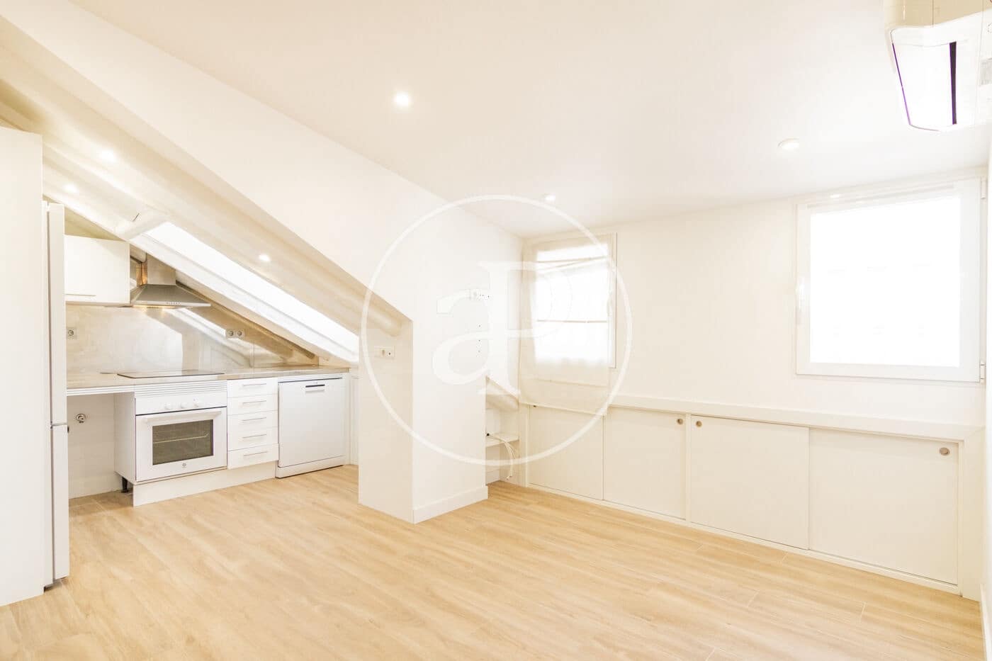 1 makuuhuone Huoneisto vuokrattavana paikassa Madrid kaupunki - 1 800 € (Ref: 9112571)