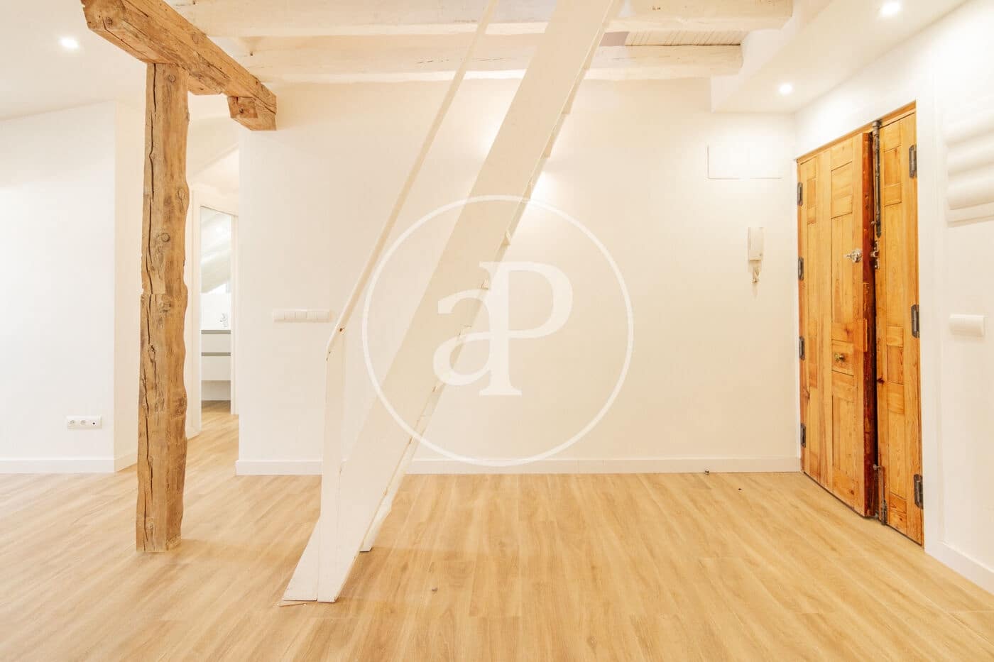 1 makuuhuone Huoneisto vuokrattavana paikassa Madrid kaupunki - 1 800 € (Ref: 9112571)