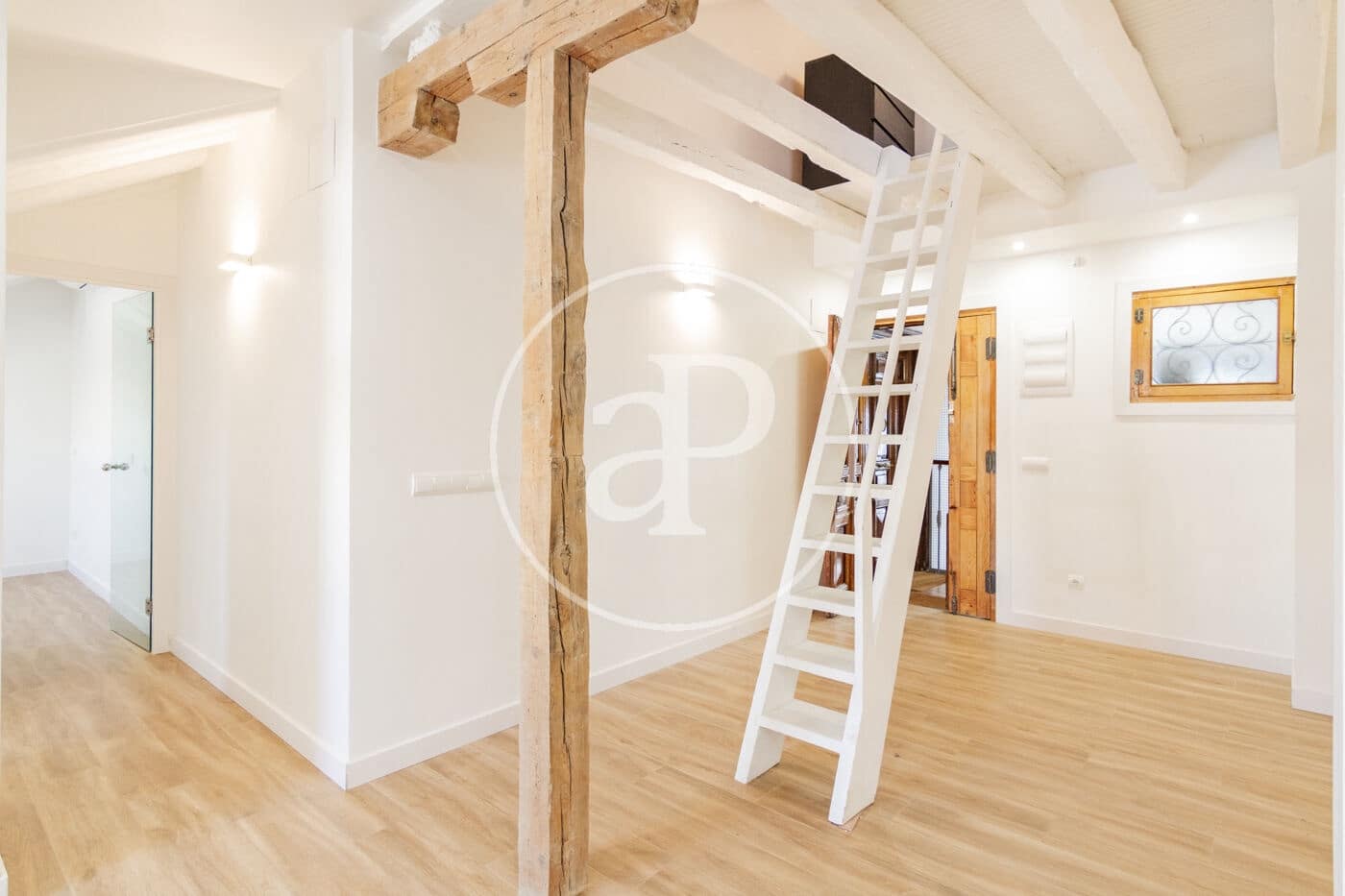 1 makuuhuone Huoneisto vuokrattavana paikassa Madrid kaupunki - 1 800 € (Ref: 9112571)