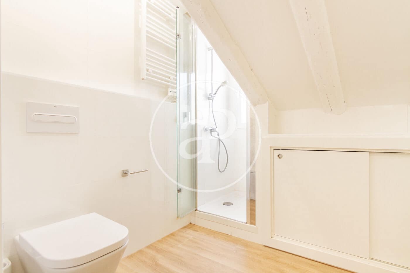 1 makuuhuone Huoneisto vuokrattavana paikassa Madrid kaupunki - 1 800 € (Ref: 9112571)