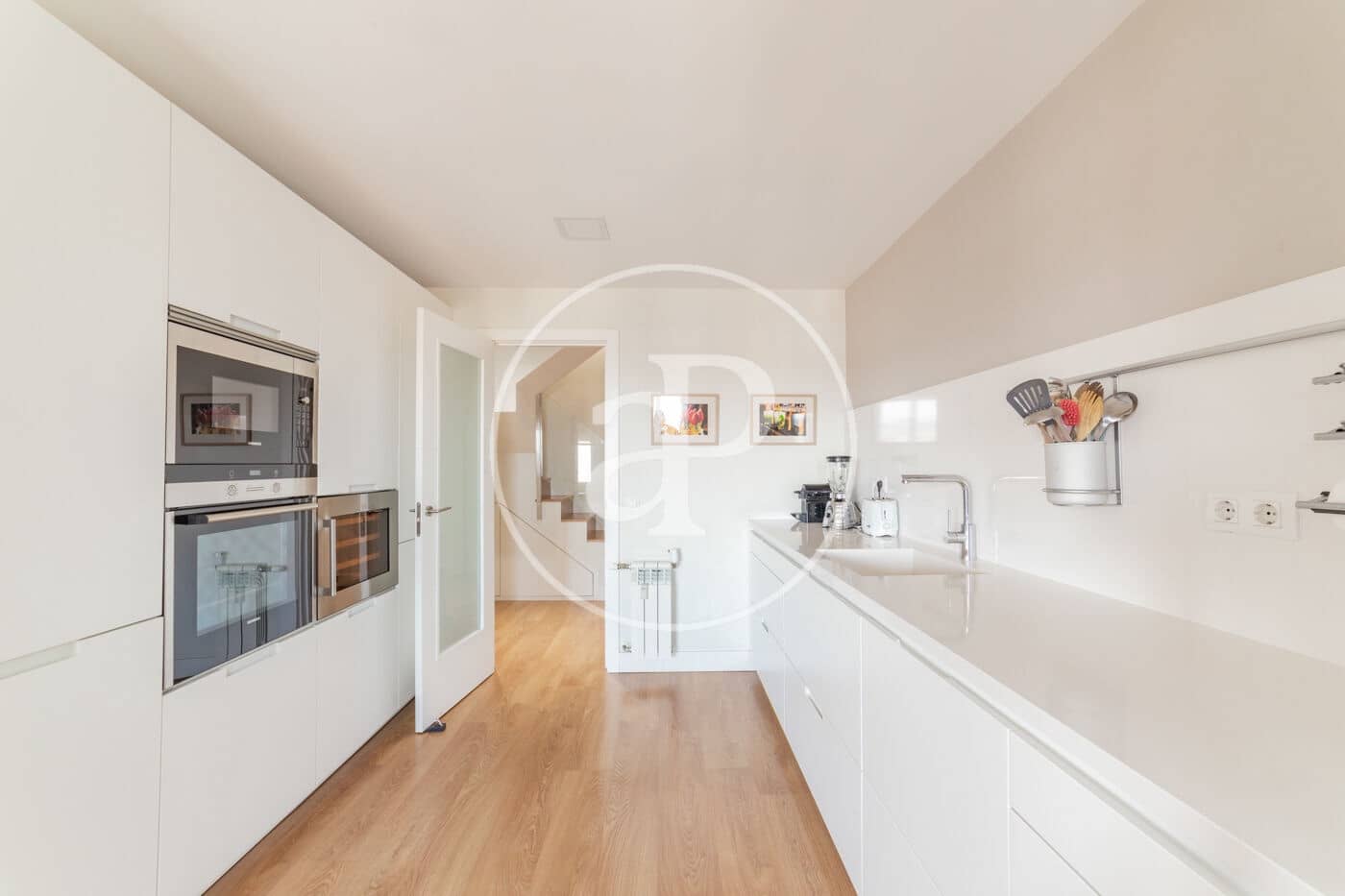 4 soveværelse Penthouse til salg i Madrid by med swimmingpool - € 1.895.000 (Ref: 9112573)