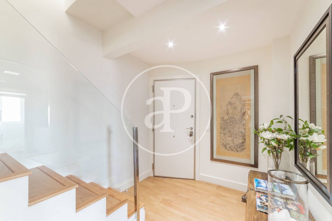 4 soveværelse Penthouse til salg i Madrid by med swimmingpool - € 1.895.000 (Ref: 9112573)