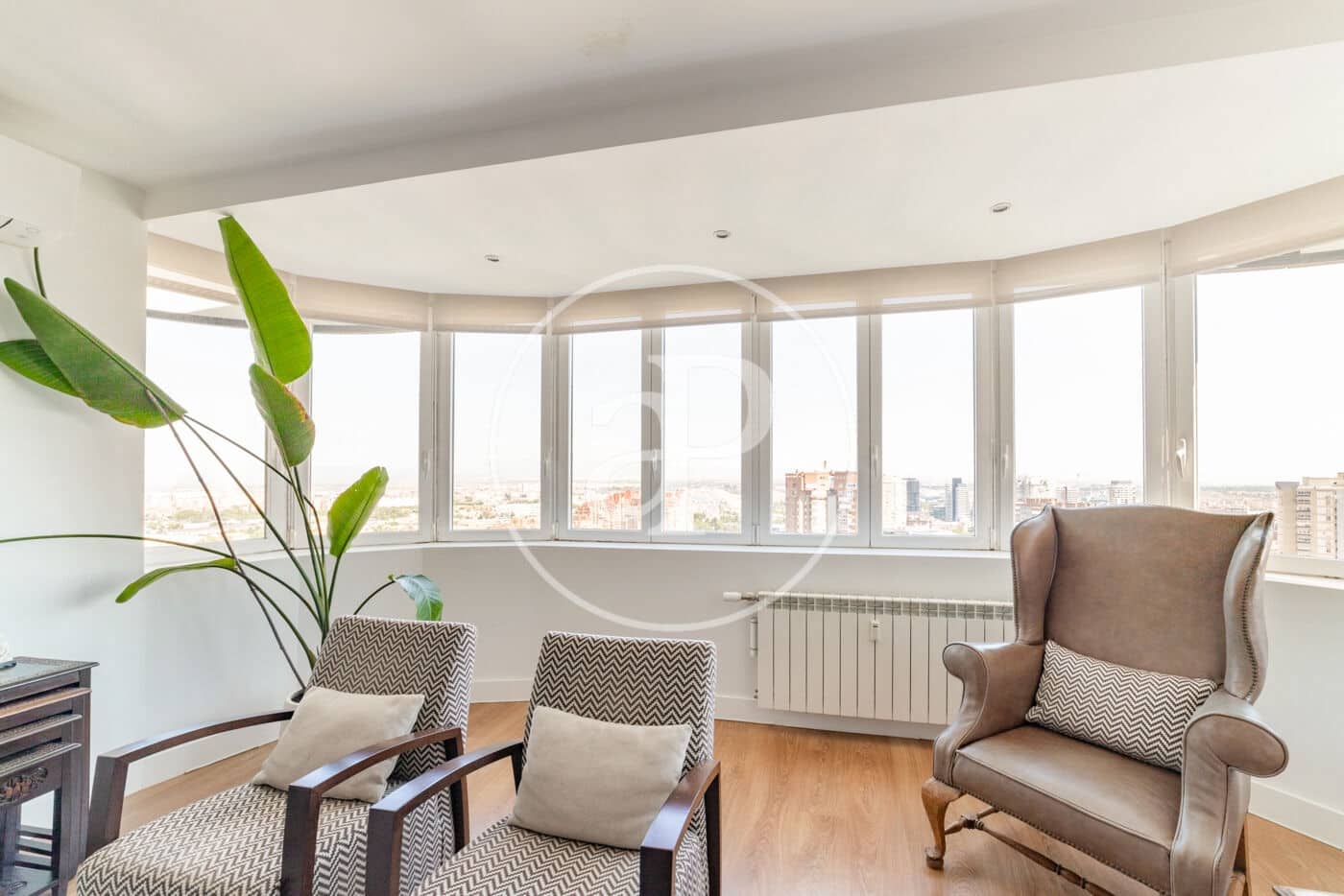 4 soveværelse Penthouse til salg i Madrid by med swimmingpool - € 1.895.000 (Ref: 9112573)