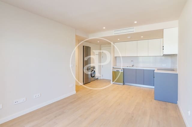 2 bedroom Apartment for rent in Imperial, Madrid city with pool - € 2,070 (Ref: 9112576)