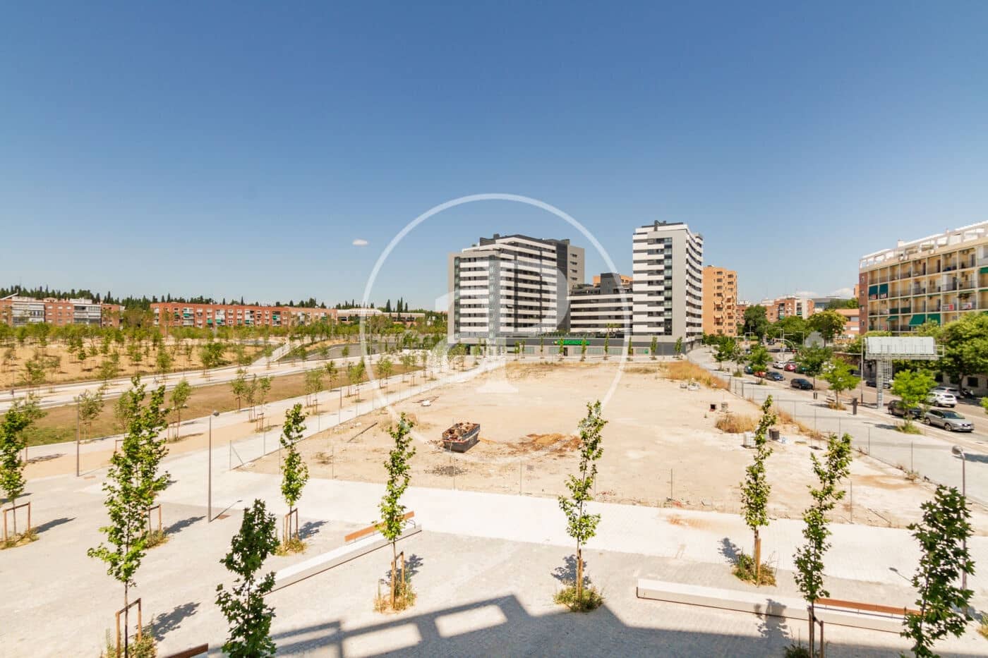 2 soveværelse Lejlighed til leje i Madrid by med swimmingpool - € 2.070 (Ref: 9112576)