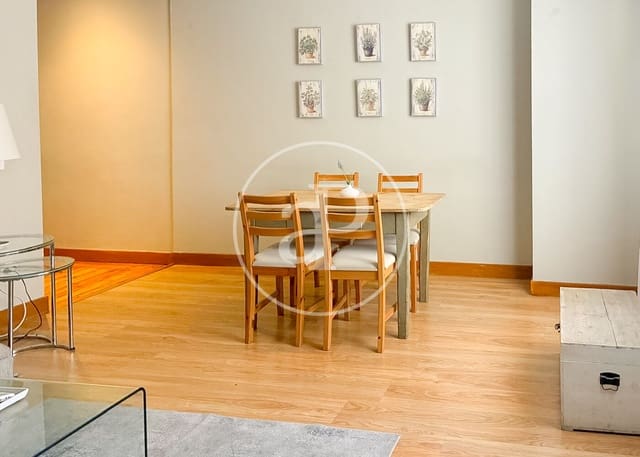 2 slaapkamer Appartement te huur in Castellana, Madrid stad - € 3.000 (Ref: 9112580)