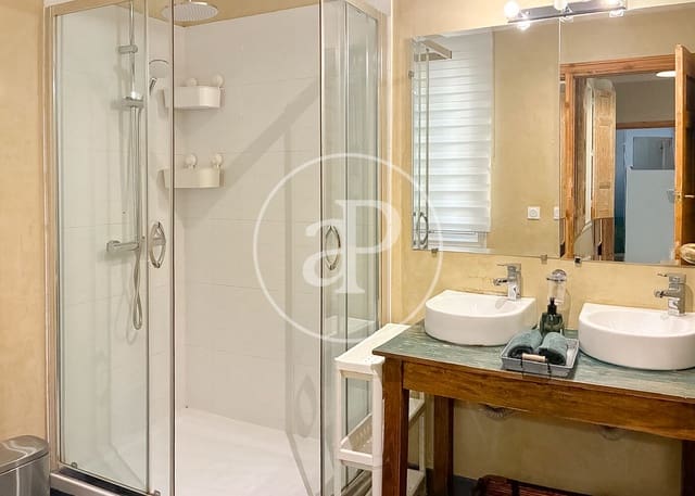 2 slaapkamer Appartement te huur in Castellana, Madrid stad - € 3.000 (Ref: 9112580)