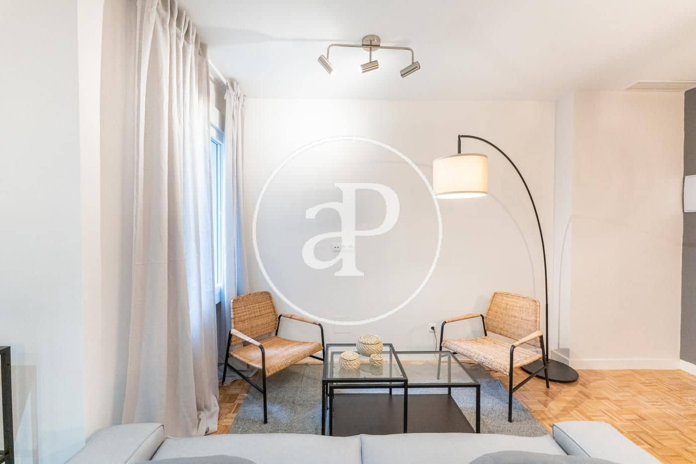 2 soveværelse Lejlighed til salg i Madrid by - € 850.000 (Ref: 9114375)