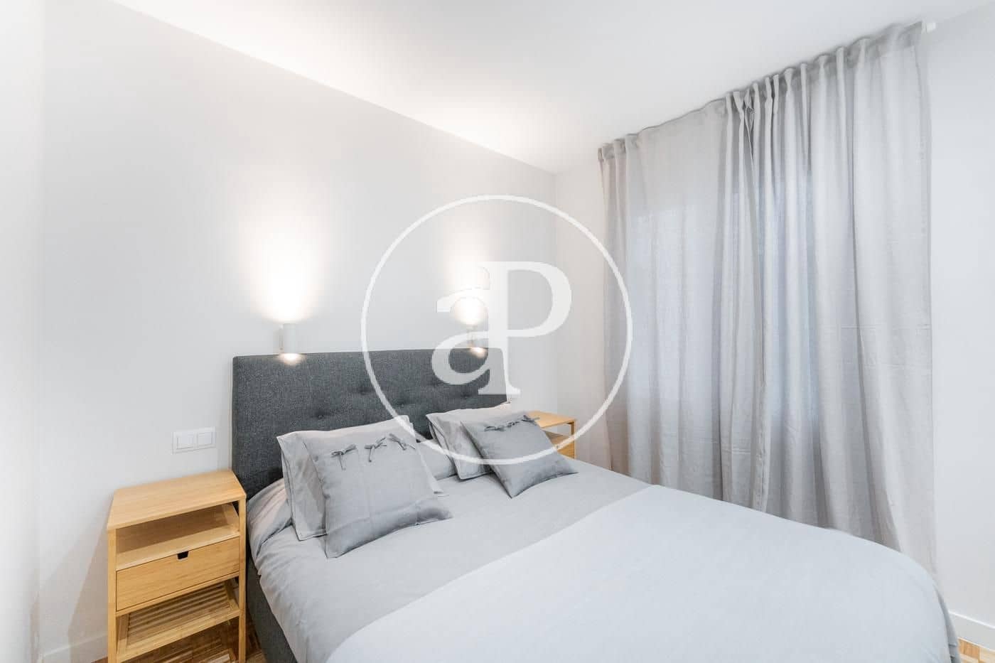 2 soveværelse Lejlighed til salg i Madrid by - € 850.000 (Ref: 9114375)