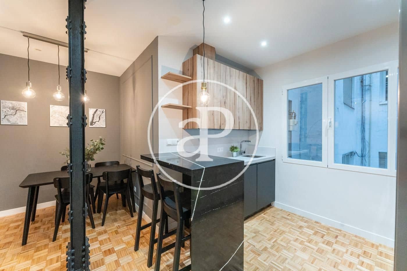 2 soveværelse Lejlighed til salg i Madrid by - € 850.000 (Ref: 9114375)