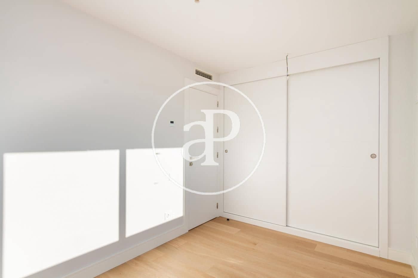 1 camera da letto Appartamento da affittare in Madrid citta con piscina - 1.700 € (Rif: 9114376)