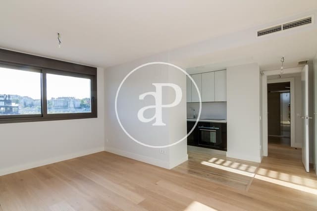 1 soveværelse Lejlighed til leje i Peñagrande, Madrid by med swimmingpool - € 1.700 (Ref: 9114376)