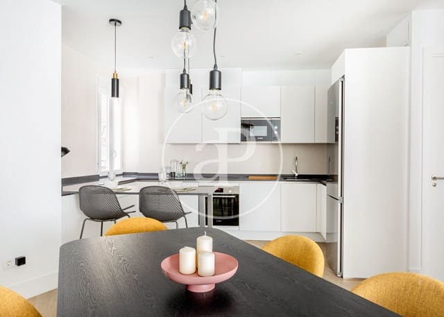 4 Zimmer Apartment zu vermieten in Delicias, Madrid Stadt - 3.200 € (Ref: 9114377)