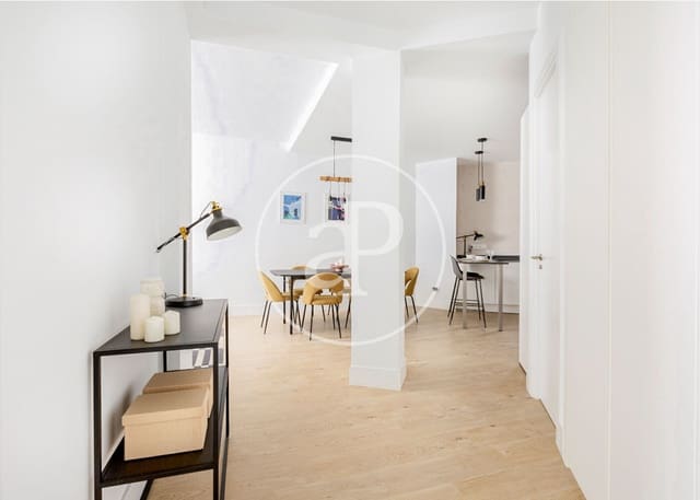 4 Zimmer Apartment zu vermieten in Delicias, Madrid Stadt - 3.200 € (Ref: 9114377)