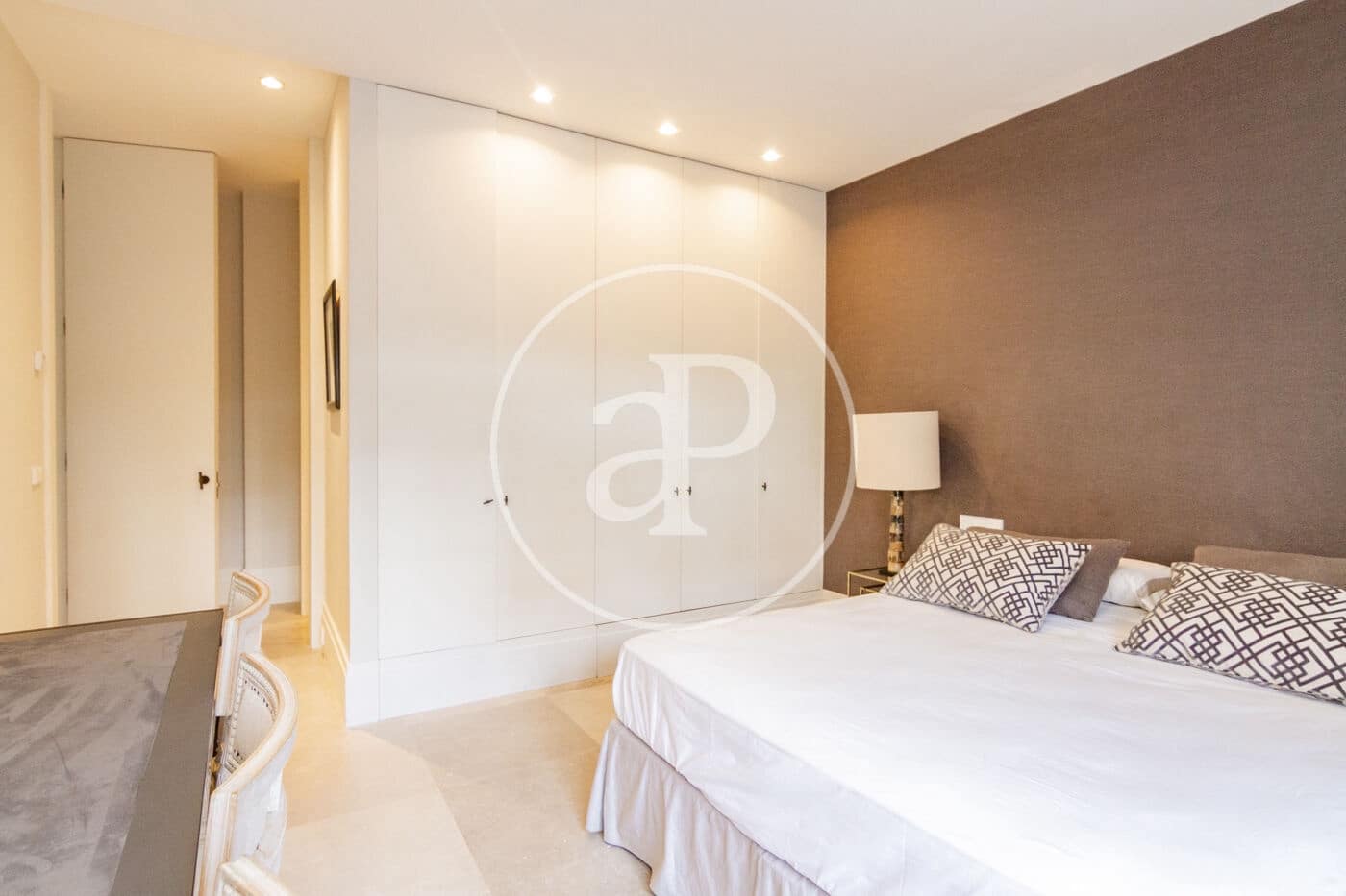 4 slaapkamer Appartement te koop in Madrid stad - € 4.200.000 (Ref: 9114380)