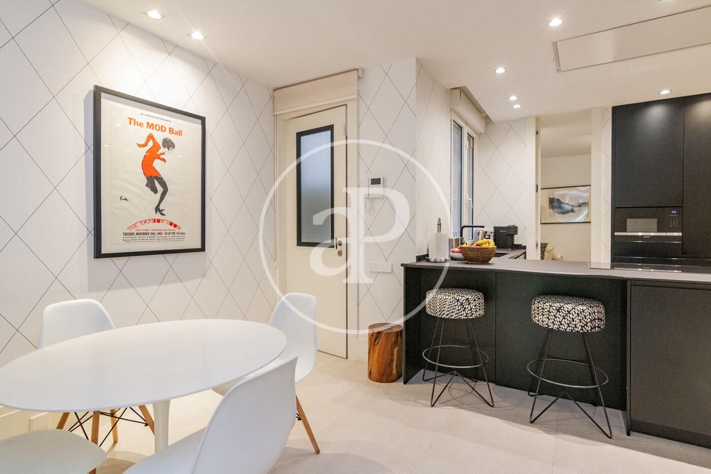 4 slaapkamer Appartement te koop in Madrid stad - € 4.200.000 (Ref: 9114380)